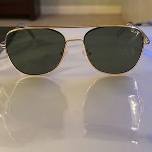 Quay metal aviators